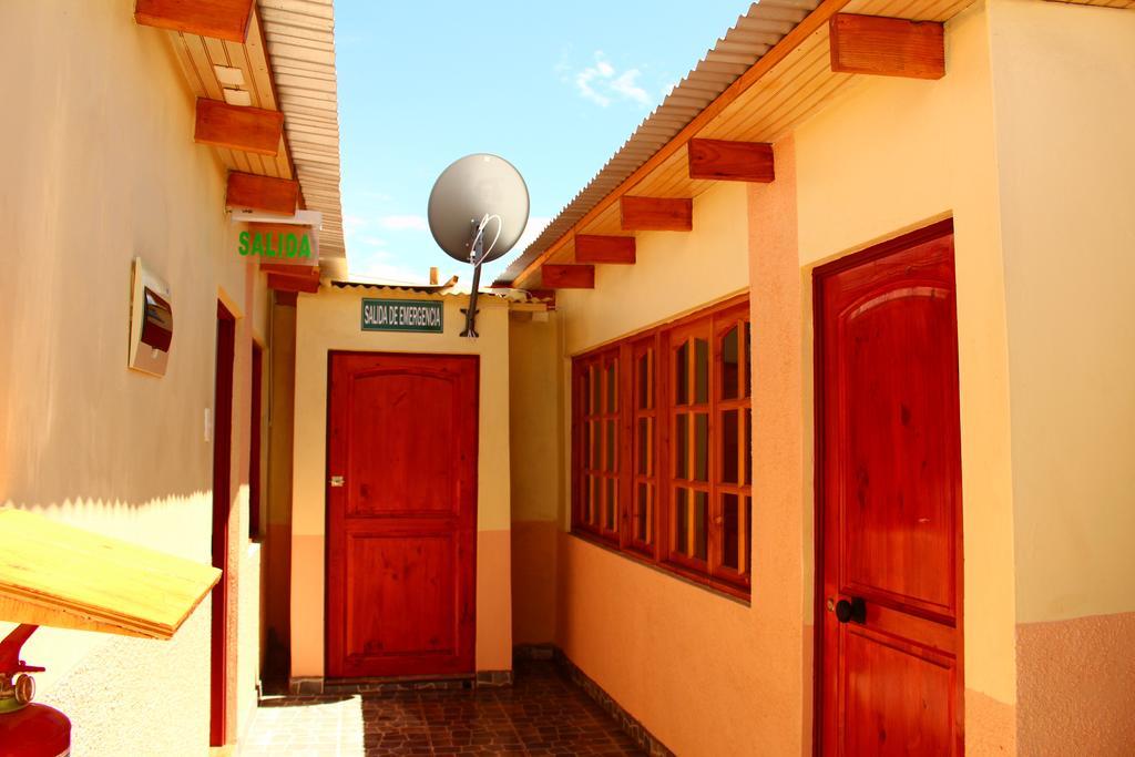 Hostal Casa Flores San Pedro De Atacama Extérieur photo